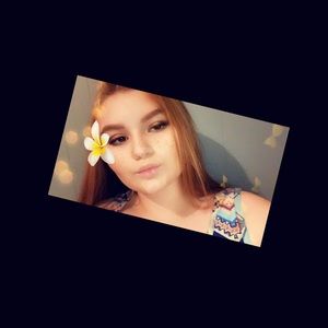 Meet your Posher, Georgia